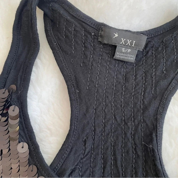 Vintage Y2K  black sequin racerback crop tank top S - Picture 3 of 5